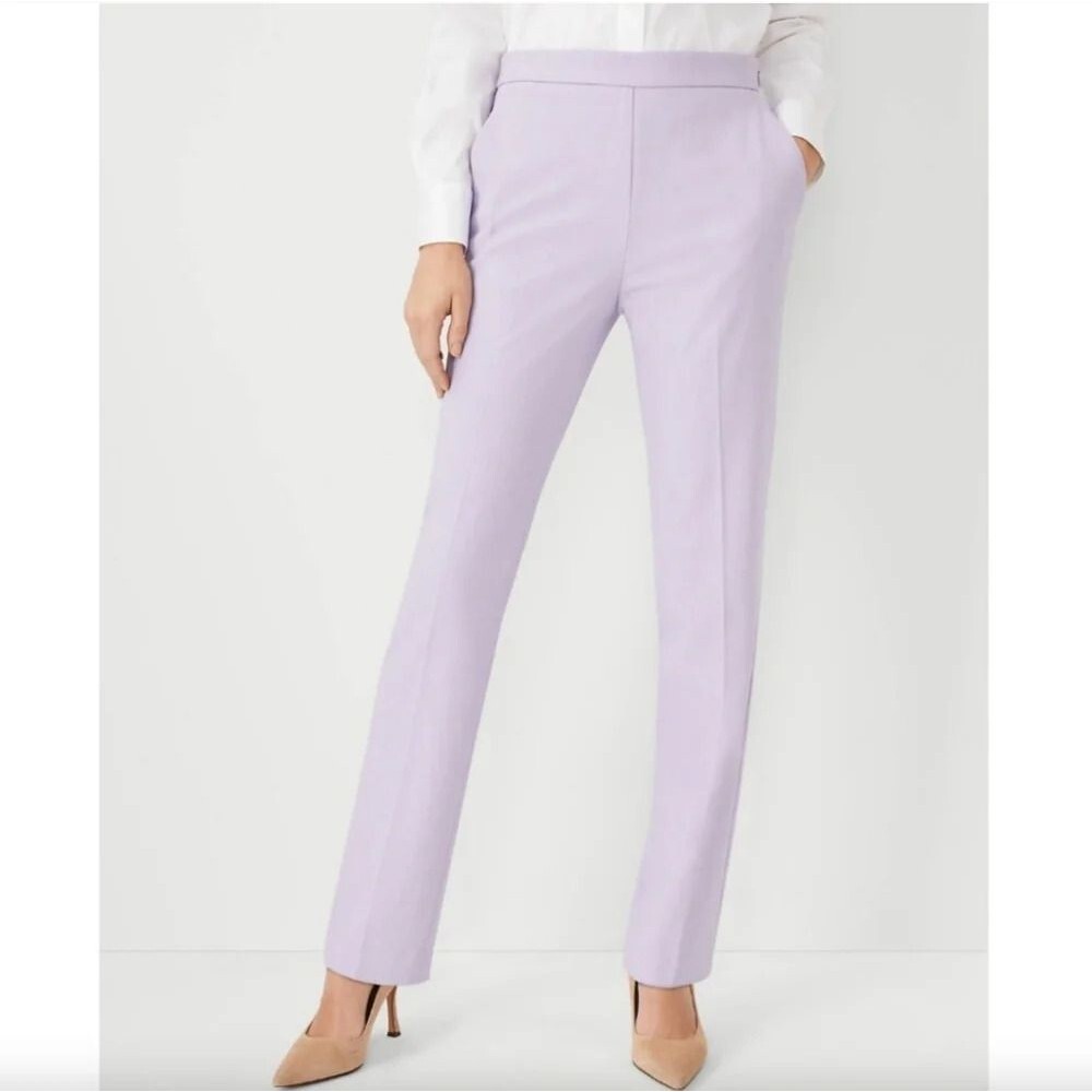 {Ann Taylor} The Straight Pants in Bi-Stretch in Soft Violet - Size 2T
